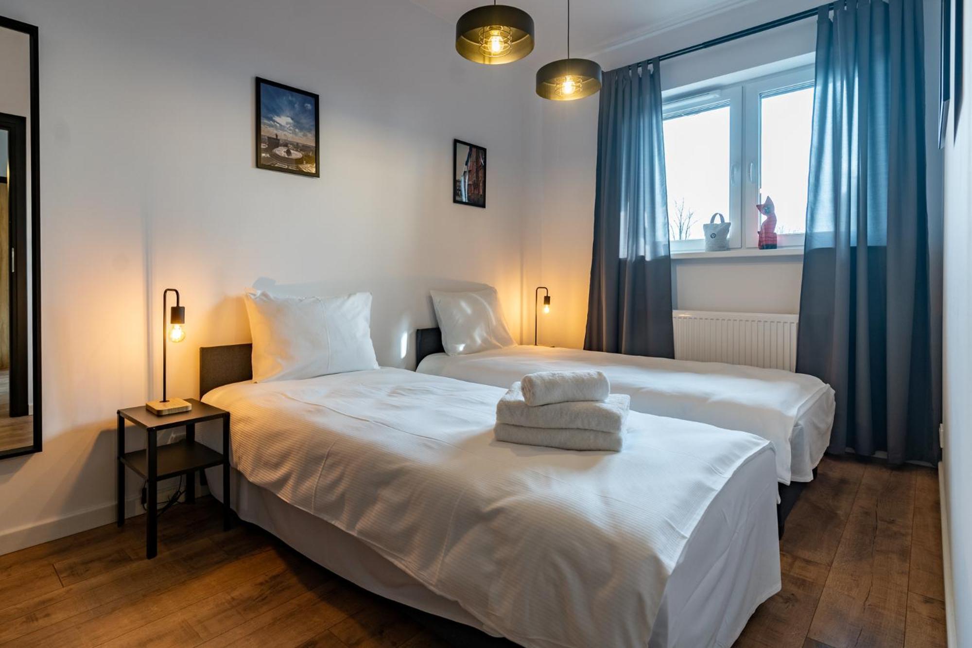 Nikiszowiec Chic Apartment คาโตวีตเซ ภายนอก รูปภาพ