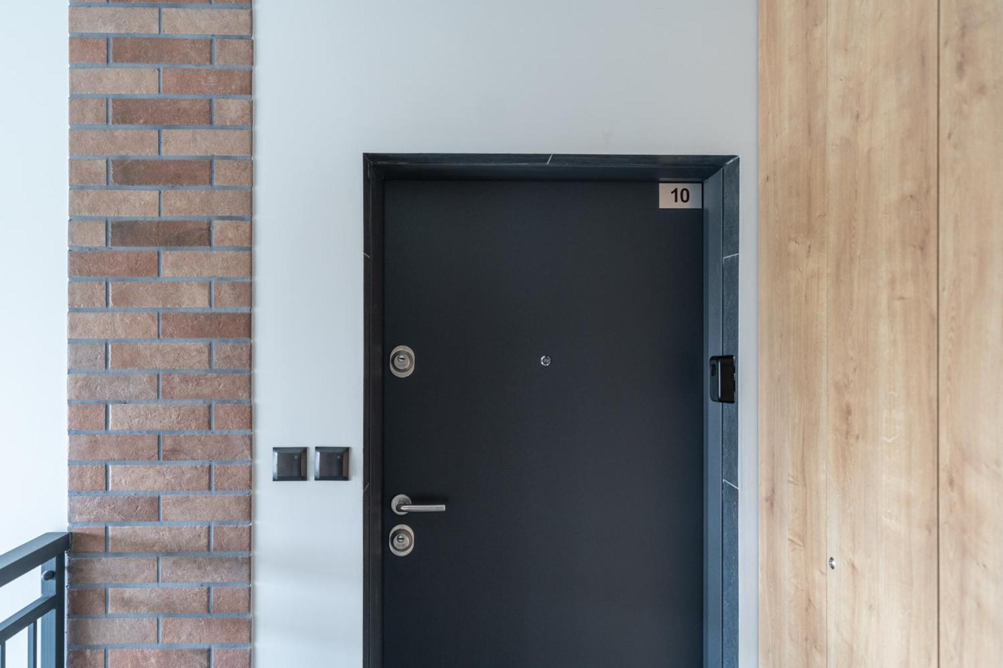 Nikiszowiec Chic Apartment คาโตวีตเซ ภายนอก รูปภาพ